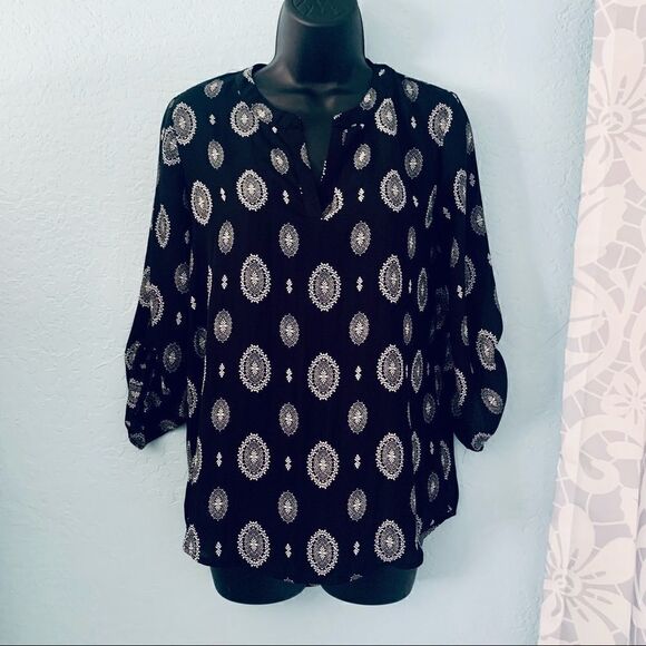 Pink Republic Floral Print Blouse. Size XS - Picture 1 of 14